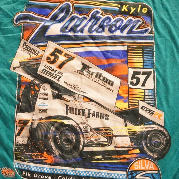 Kyle Larson Sprint Car T-shirt - Picture 1 of 3